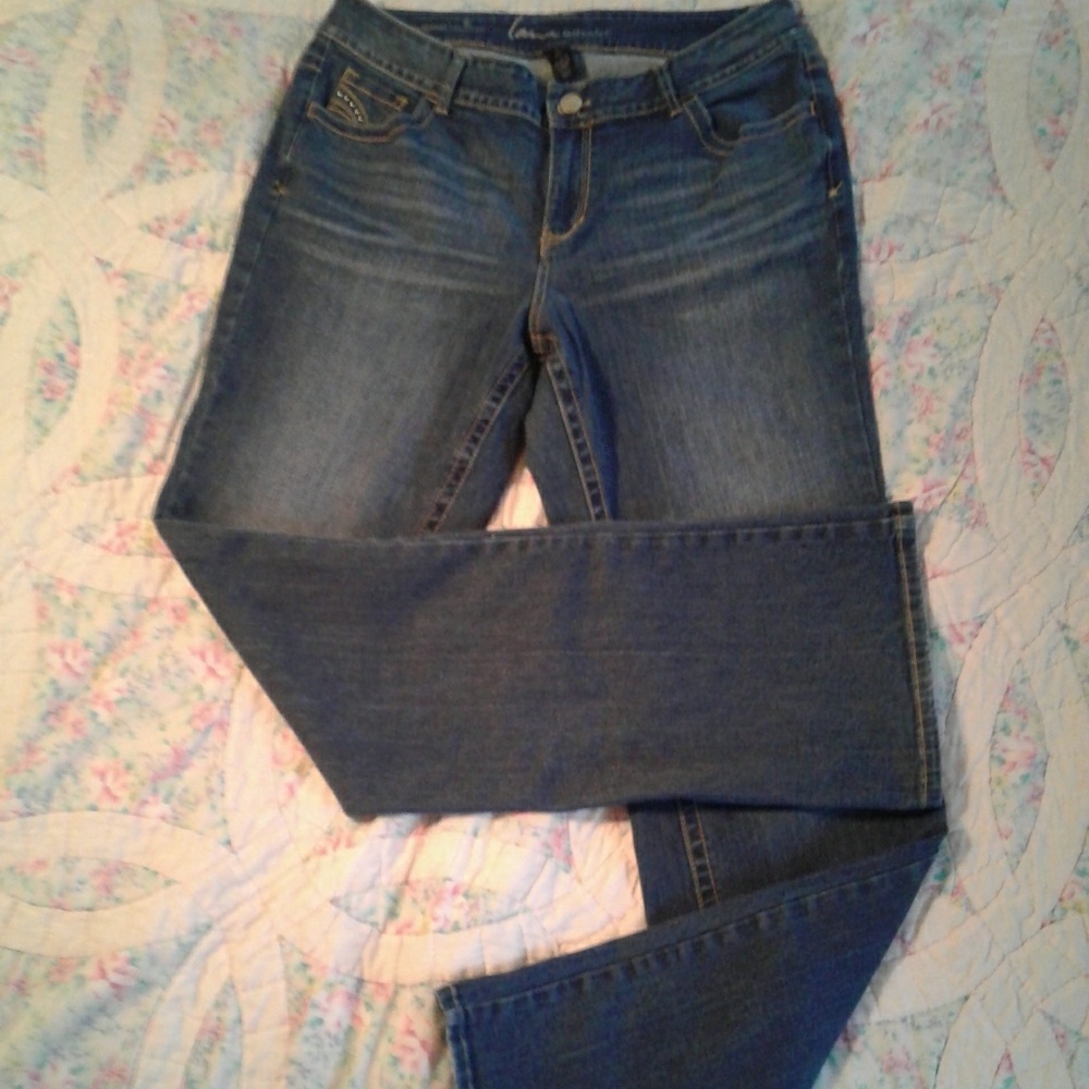 Lane Bryant - Genius Fit Jeans Plus size 16 Tall - Picture 3 of 6